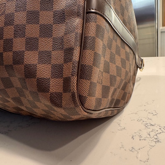 Louis Vuitton Damier Ebene Keepall Bandouliere 55 boston bag - Picture 15 of 16